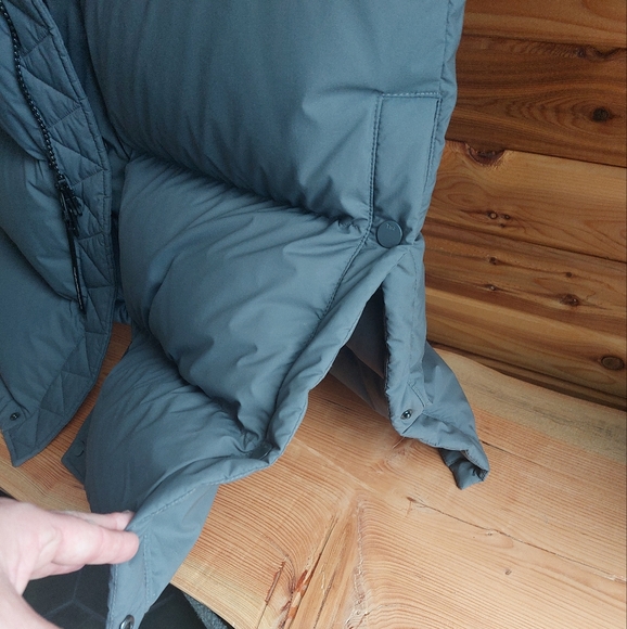 ARITZIA TNA SUPER PUFF LONG VEST - Picture 5 of 14